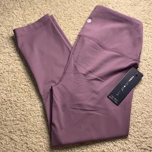 YOGALICIOUS YOGA PANTS!!!!